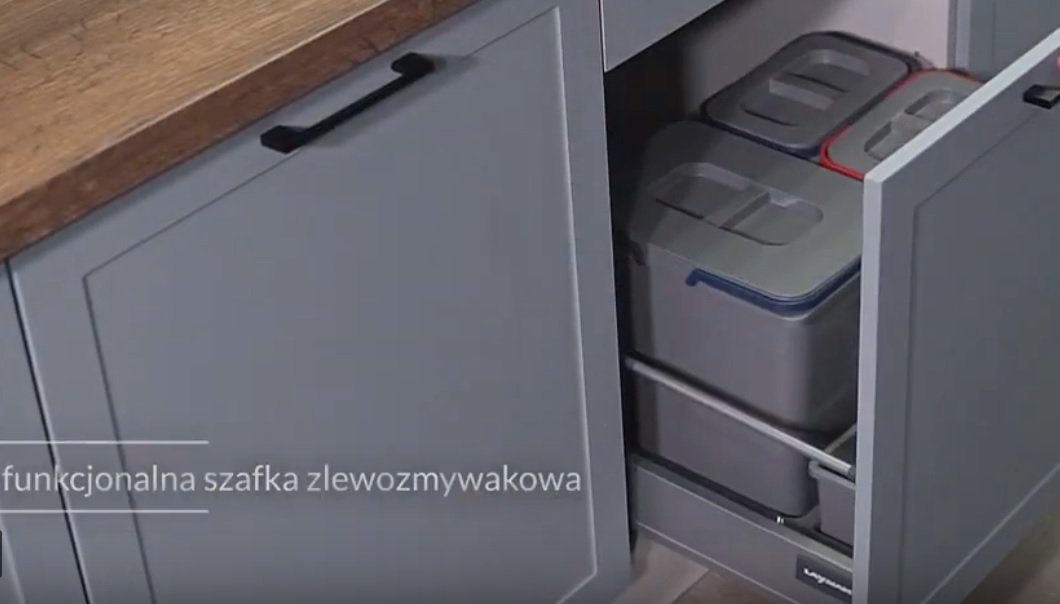 NAVIA kuchnia na wymiar fronty RAMKA BIAŁY MAT - RAMKA BŁĘKITNY MAT szuflady z samodociągiem w szaflach zlewozmywakowych