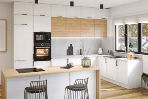 ELIN nowoczesny zestaw mebli kuchennych na wymiar Biały Mat - Hikora Naturalna