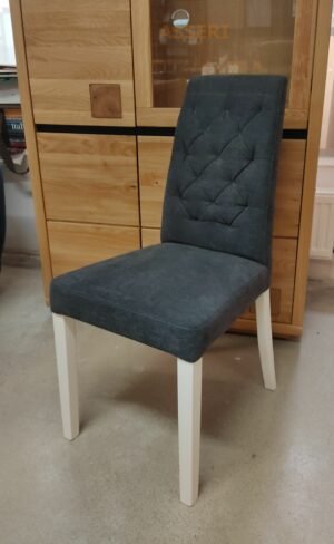 NICO komfortowe krzesło dębowe z ozdobnymi przeszyciami, na sprężynach - GLAMOUR