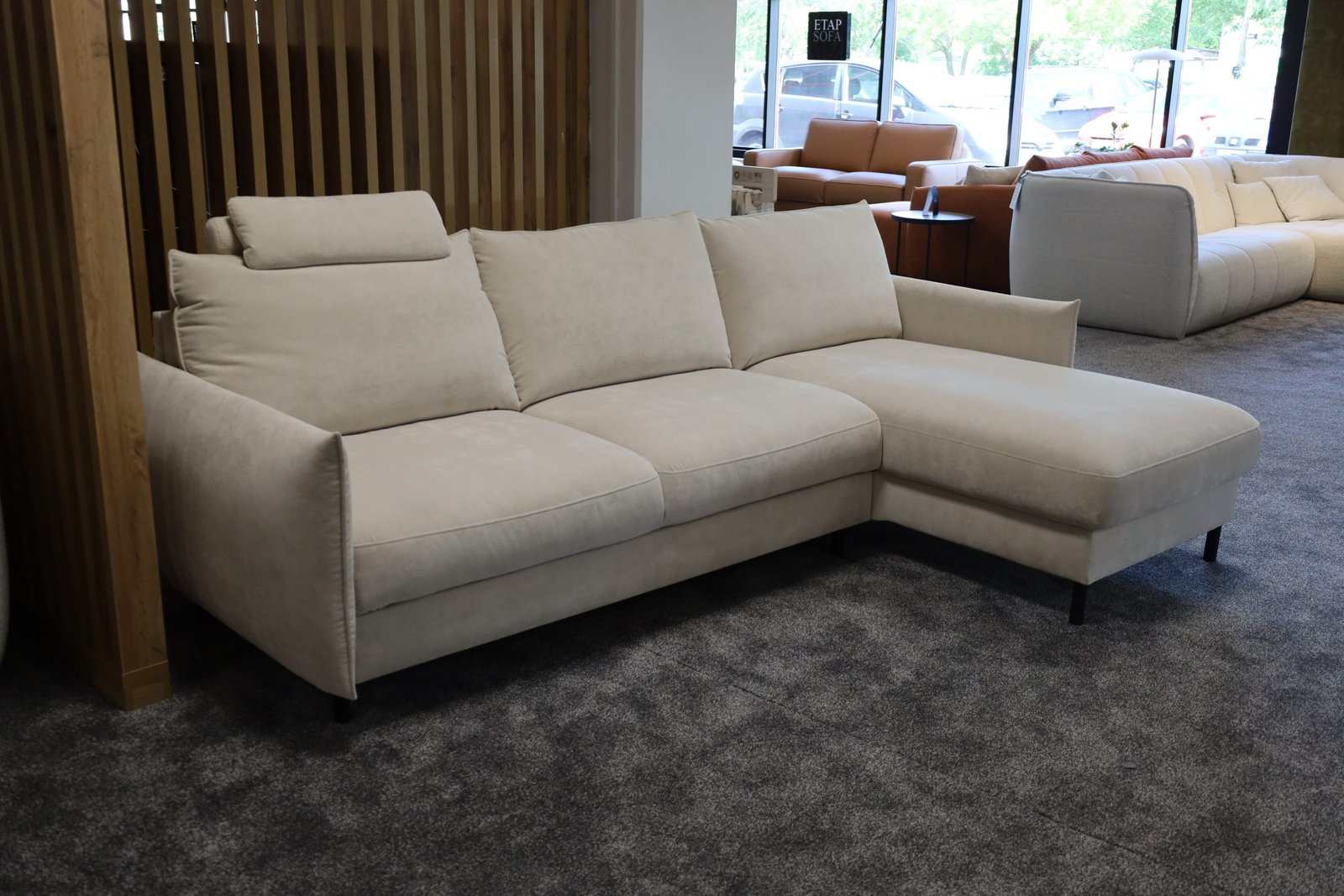 LUKKA nowoczesny narożnik z funkcją spania - automat włoski pojemnikiem BYDGOSKIE MEBLE