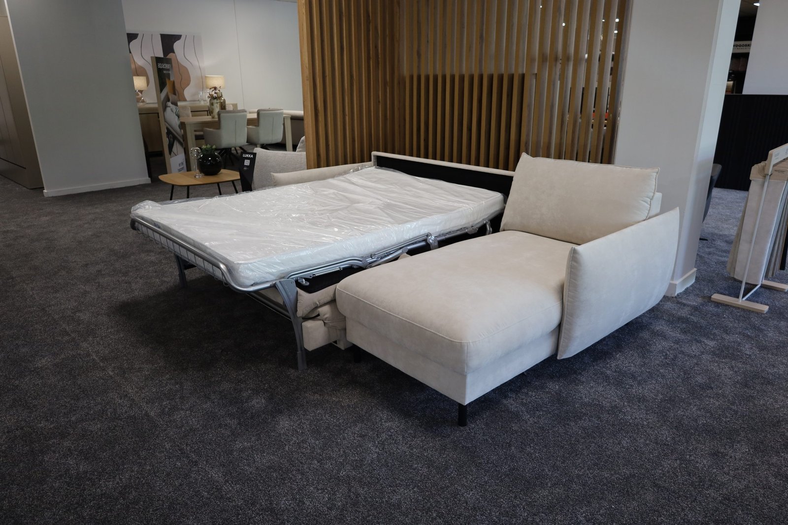 LUKKA nowoczesny narożnik z funkcją spania - automat włoski pojemnikiem BYDGOSKIE MEBLE - ETAP-SOFA